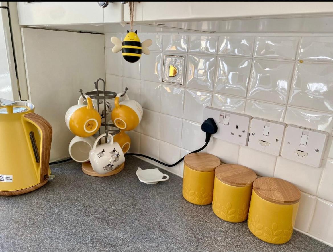 Honey Cottage Tenby Ngoại thất bức ảnh