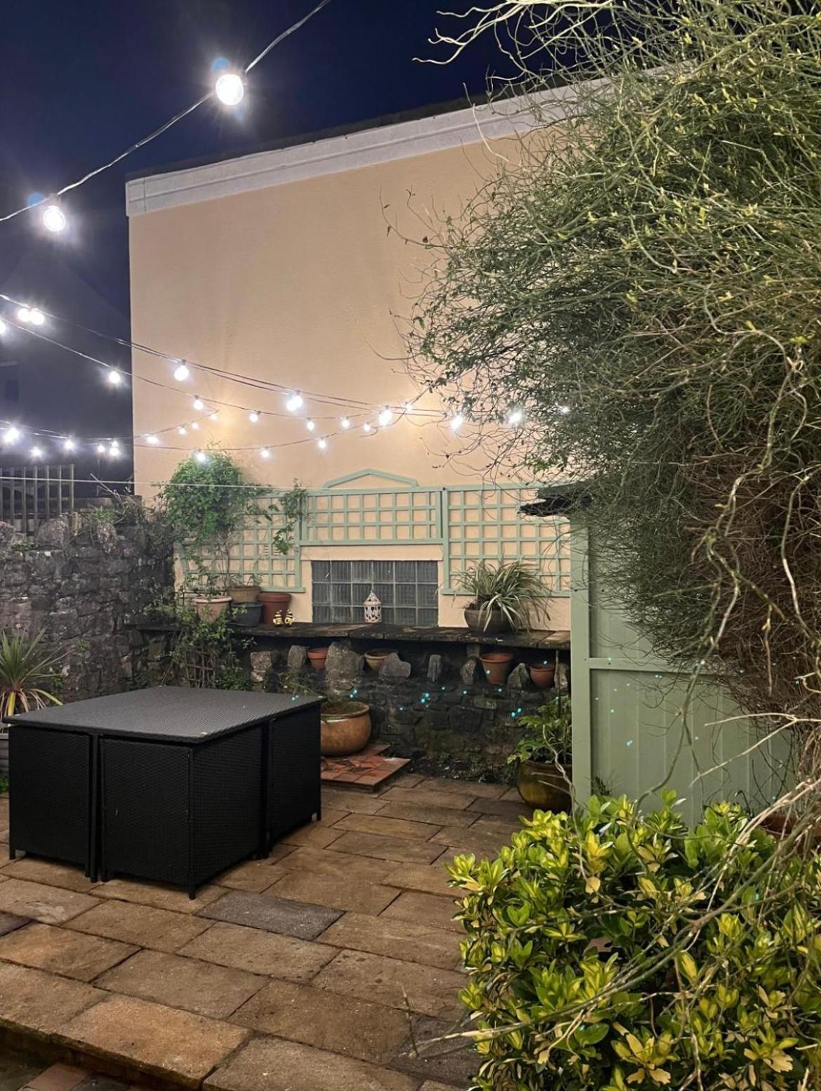 Honey Cottage Tenby Ngoại thất bức ảnh