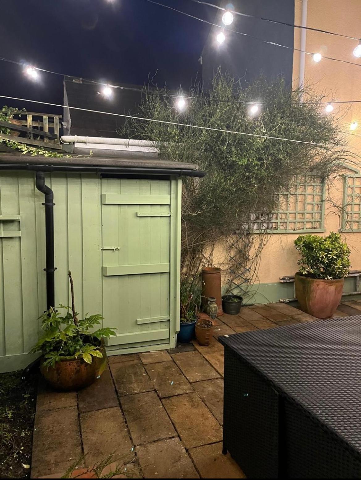 Honey Cottage Tenby Ngoại thất bức ảnh
